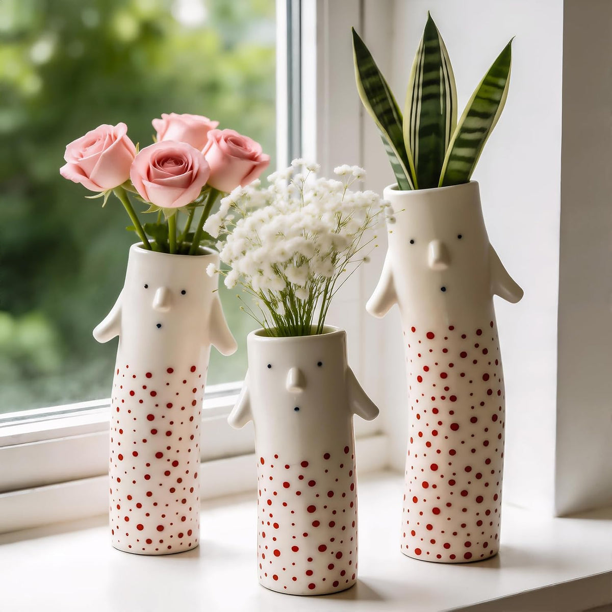 Handcrafted Ceramic Duck Vase, White Modern Flower Vase with Duck Design | Round Aesthetic Table Decor,Trendy Art Centerpiece,Small Funny Vase for Bathroom & Coffee Table,Unique Goose Home Decor Gift