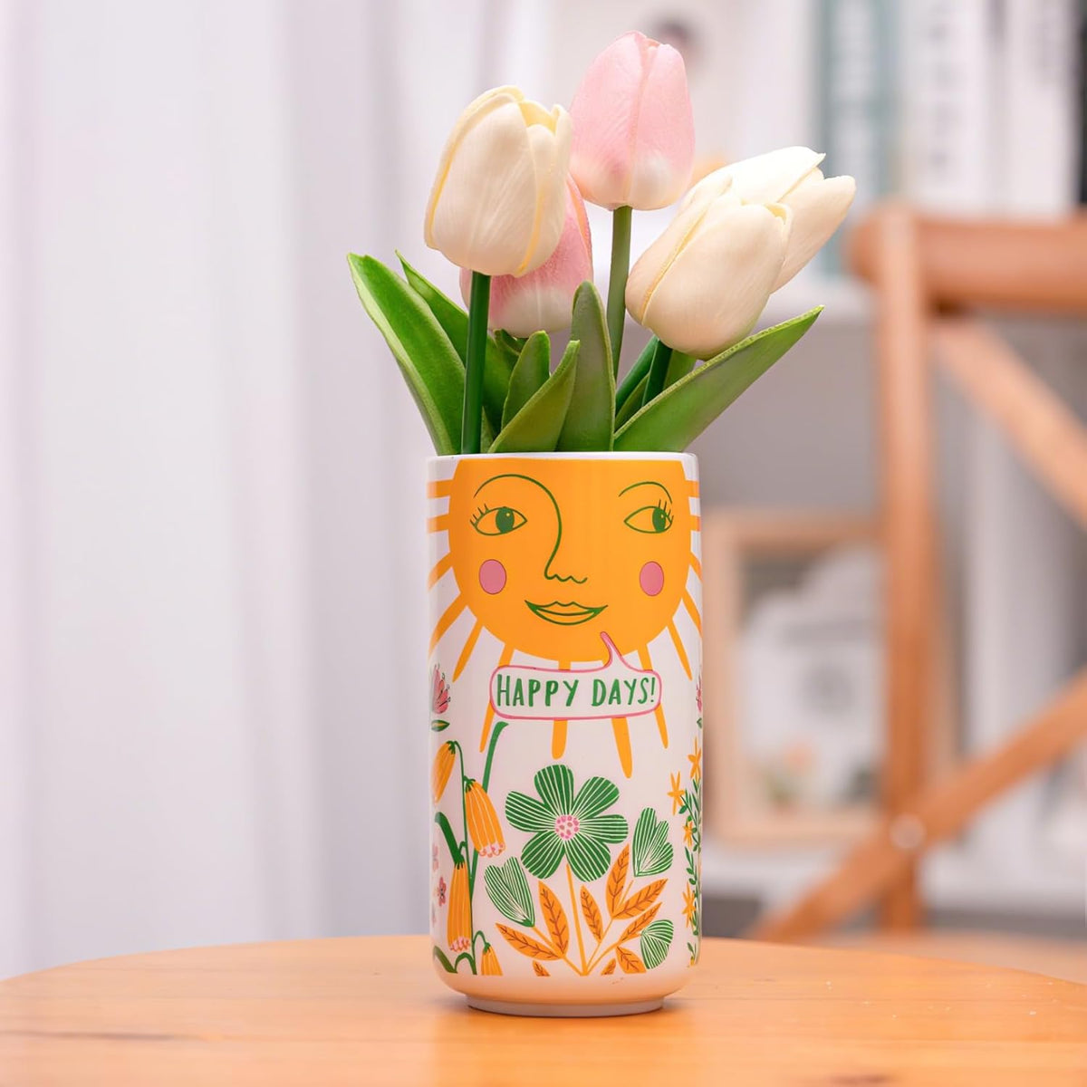 Unique Duck Vase - Cute White Ceramic Handcrafted Piece with Round Design | Funky Aesthetic Table Decor for Flowers/Accessories, Cool Animal Goose-Themed Art Vase Great for Decor Gifts