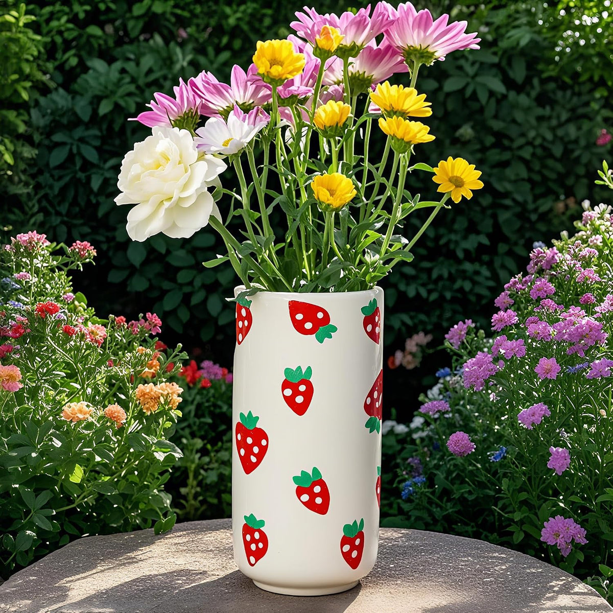 Unique Duck Vase - Cute White Ceramic Handcrafted Piece with Round Design | Funky Aesthetic Table Decor for Flowers/Accessories, Cool Animal Goose-Themed Art Vase Great for Decor Gifts